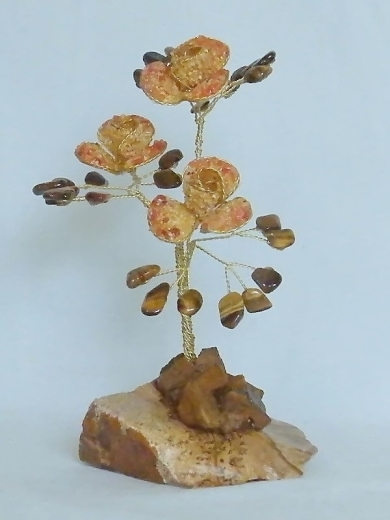 Drei Rosen (± 15 cm) mit Karneol und gelbem Jaspis